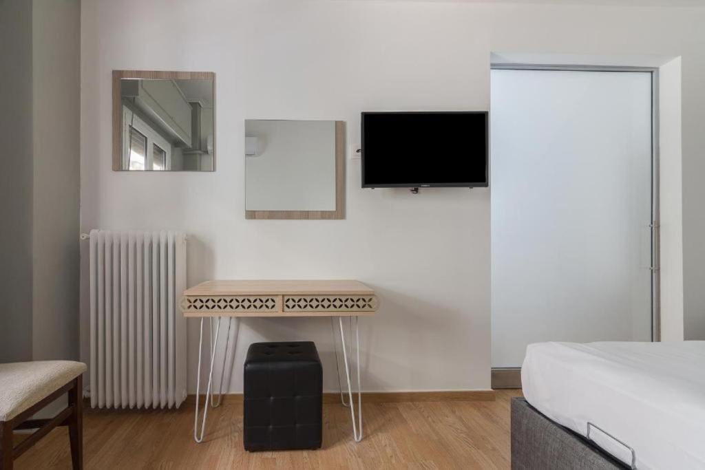 Fully Renovated 1 Bedroom Condo Афіни Екстер'єр фото